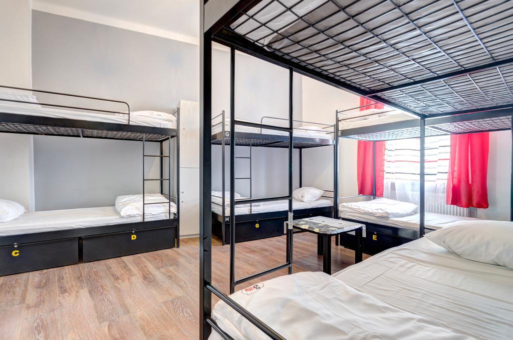 3 City Hostel Гданськ Екстер'єр фото
