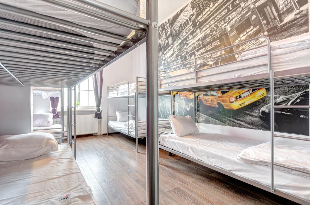 3 City Hostel Гданськ Екстер'єр фото