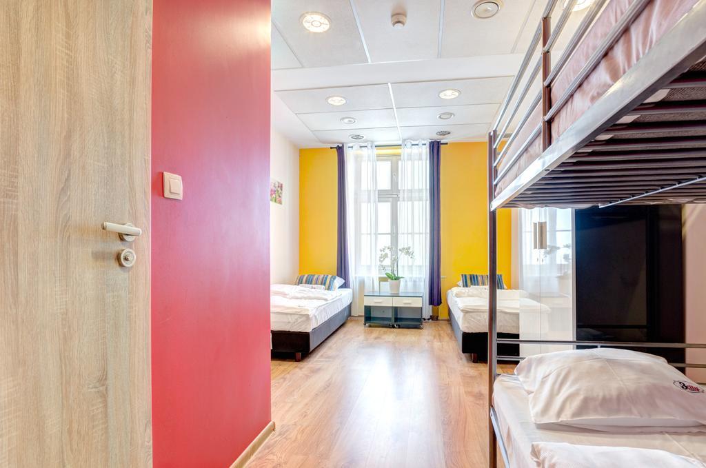 3 City Hostel Гданськ Екстер'єр фото